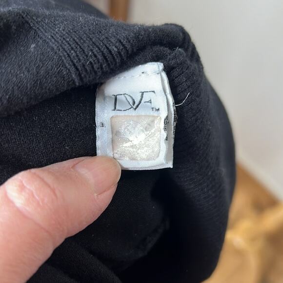 Diane von Furstenberg Black Jelena Turtleneck - Picture 4 of 6